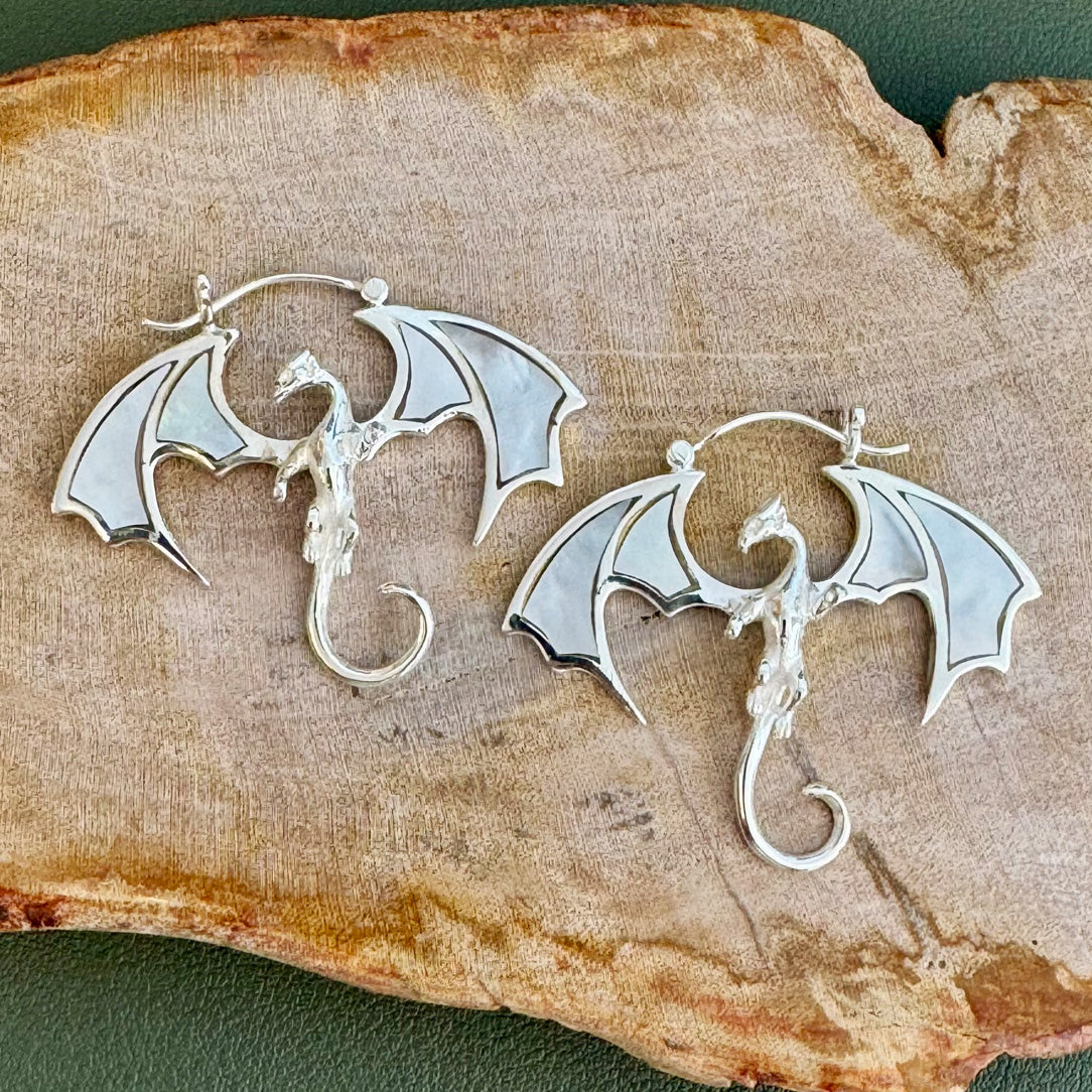 Shell Winged Dragons - Silver Posts