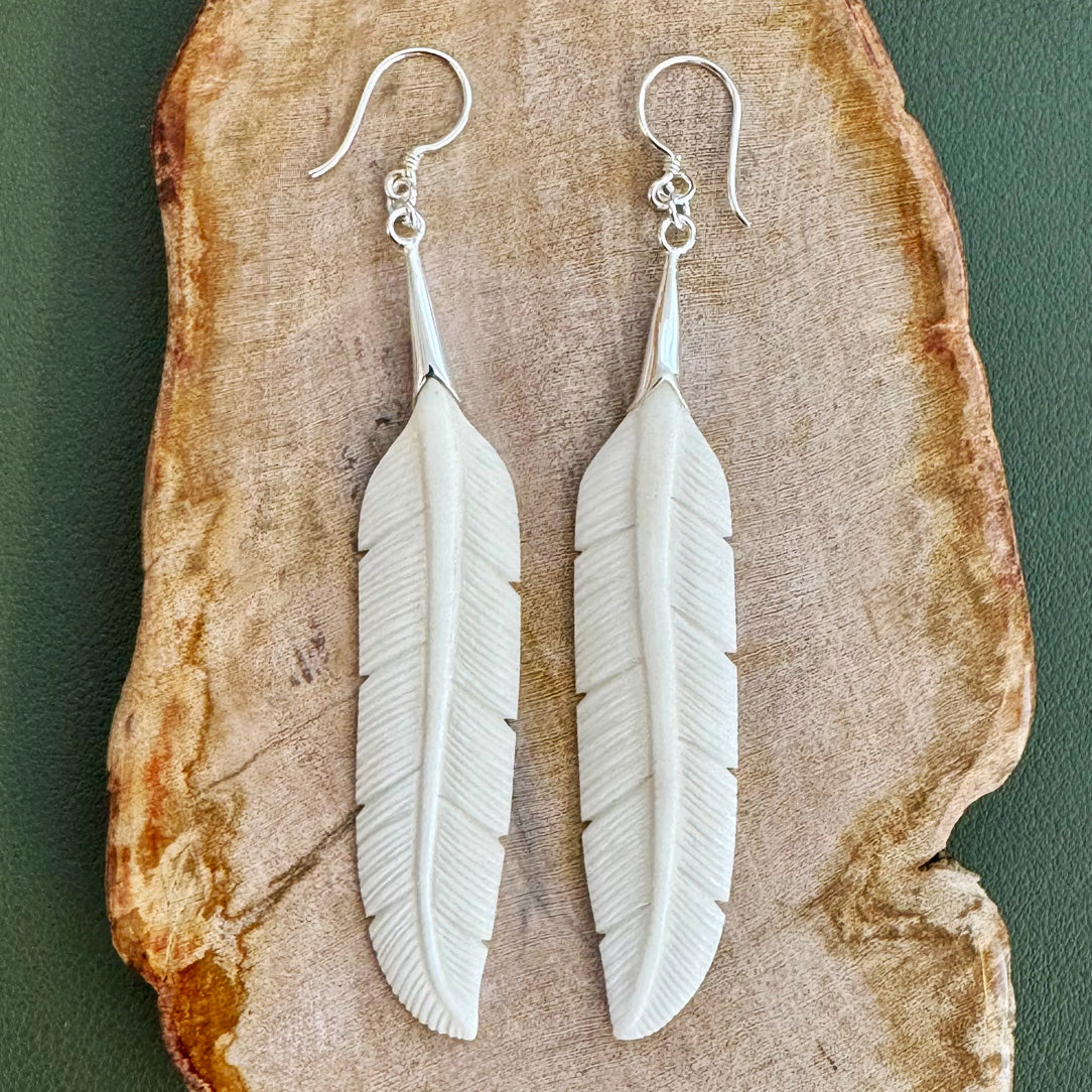 Swaying Feathers - Bone & Silver