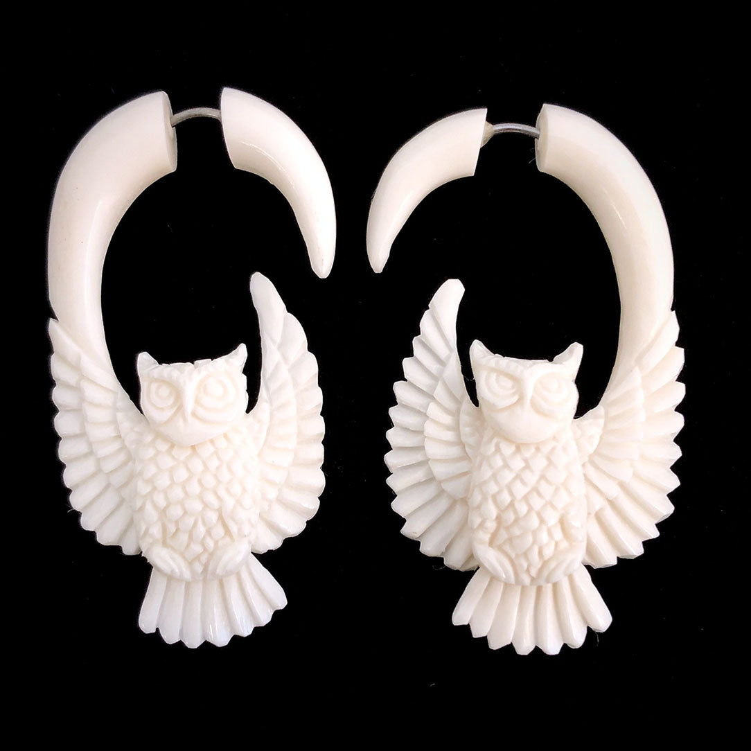 Open Winged Owl - Bone