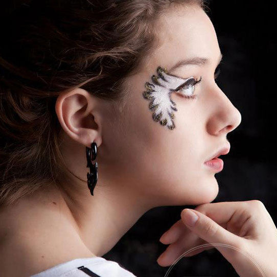 Plumeria Curls - Horn