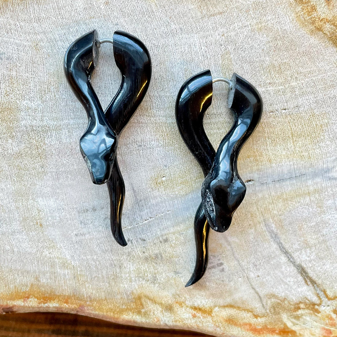 Twisted Snakes - Horn