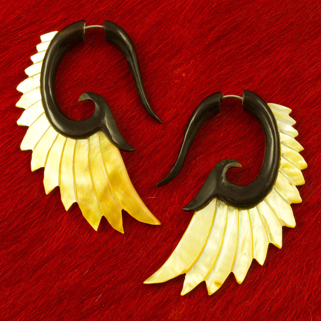 Nava Wings - Horn with Shell