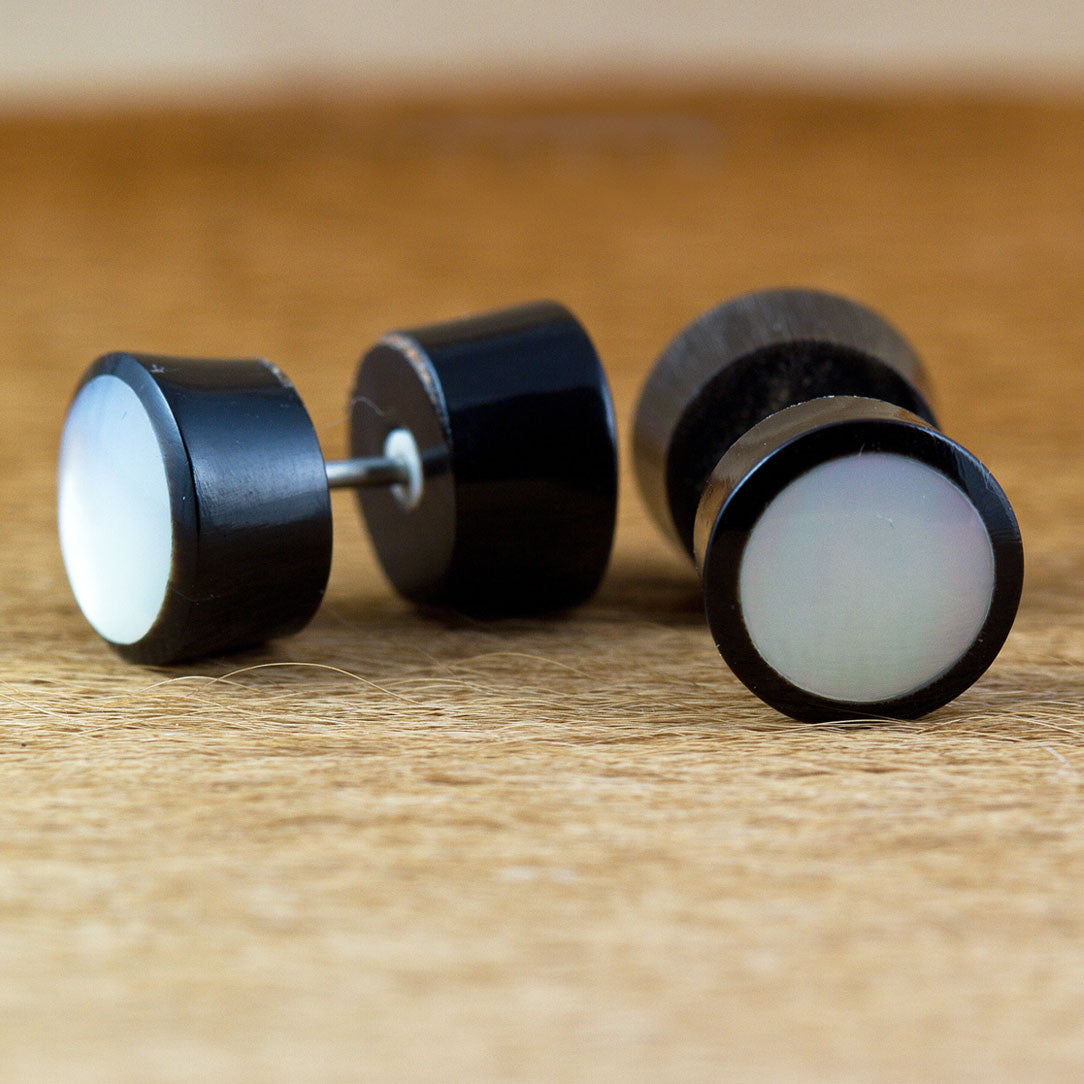 Mother of Pearl - Horn