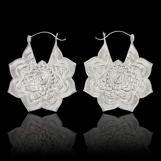 Flower Mandala - Silver Posts