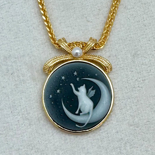 Artemis - Agate Cameo