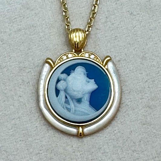 Sailor Moon - Agate Cameo
