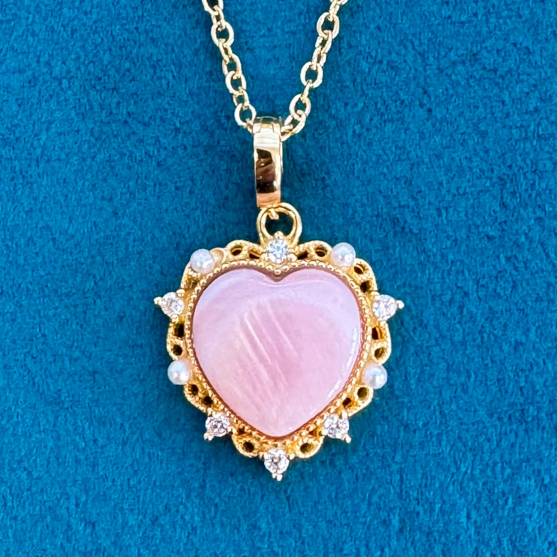 Heart - Pink Shell Cameo