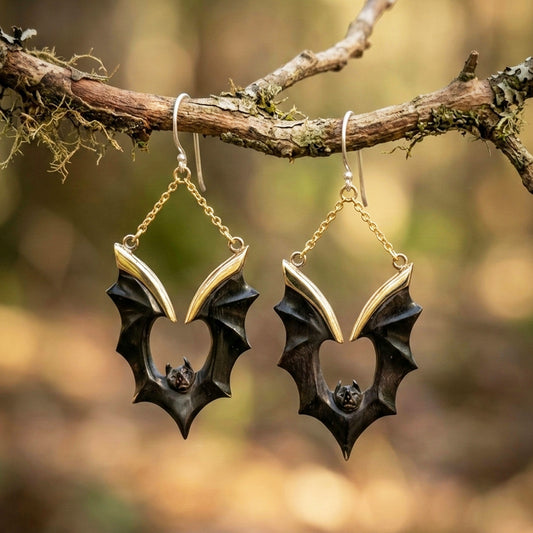 Hanging Bats - Horn