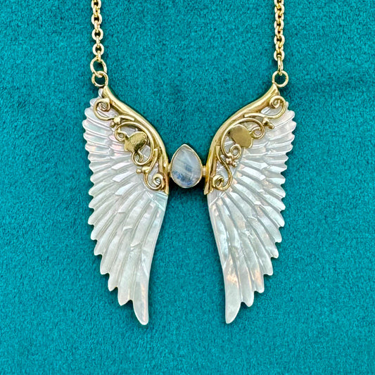 Bella Wings Pendant - Shell