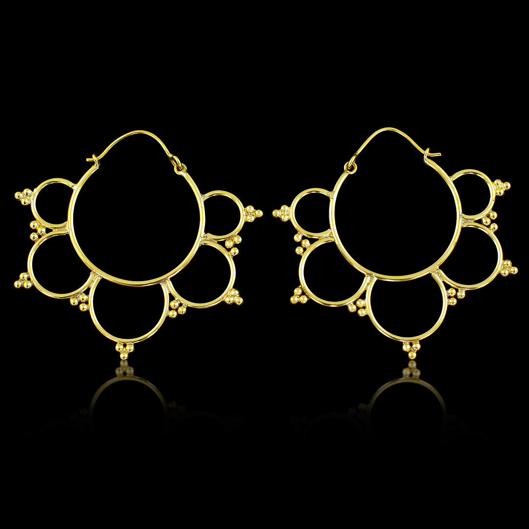 Kalini Hoops