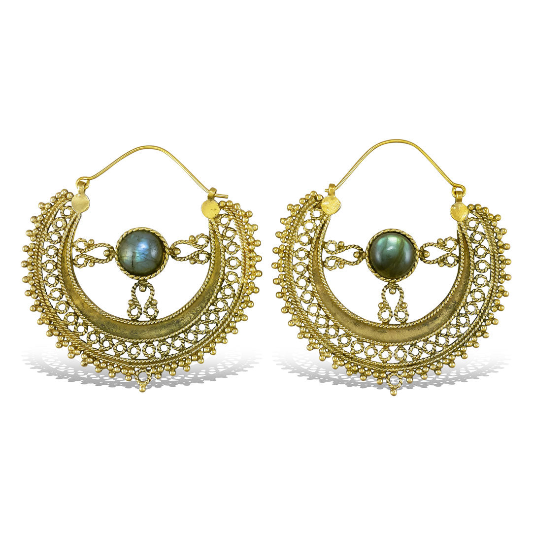Laili Hoops