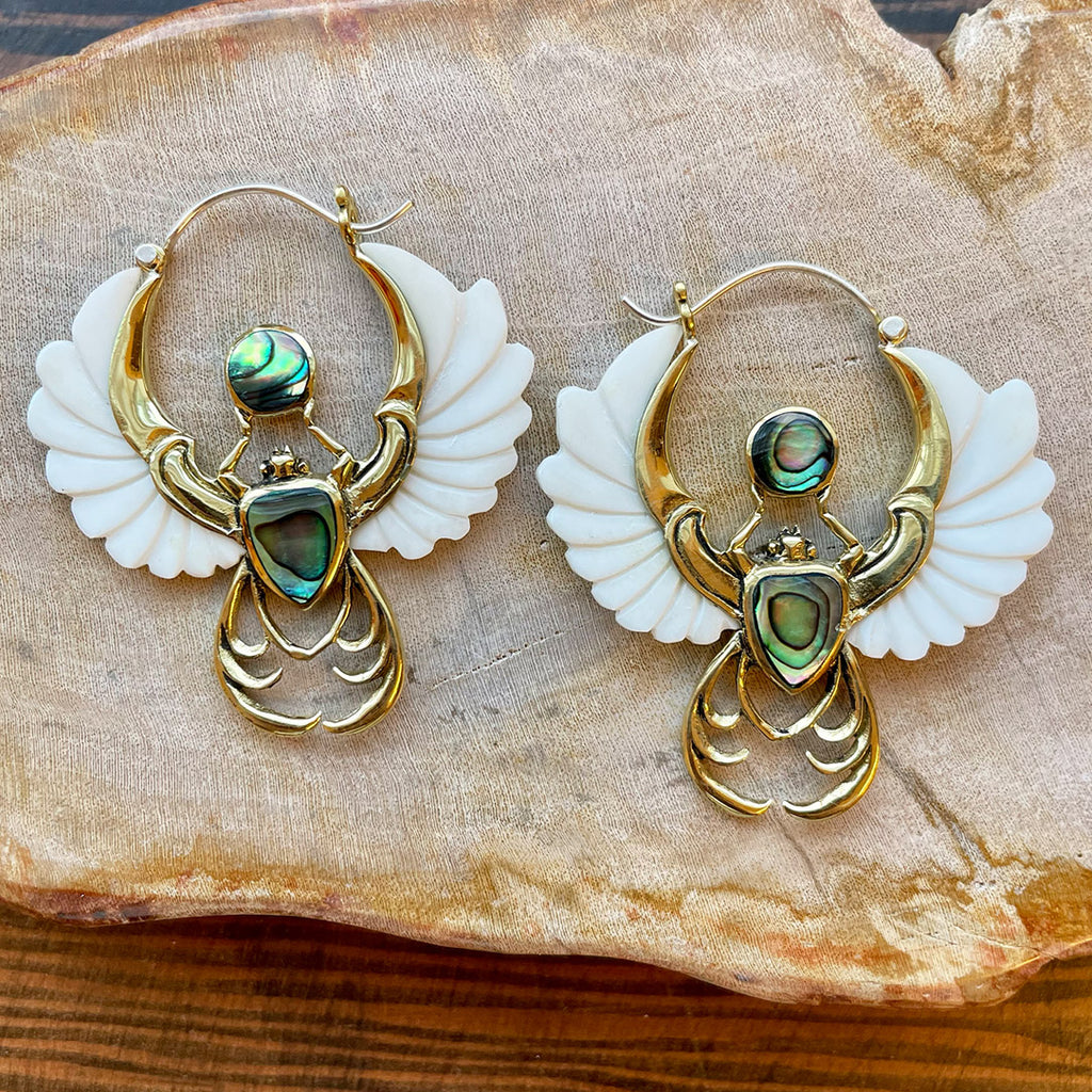 <span>ESB-257<span>: </span></span>Crowned Abalone Scarabs - Bone