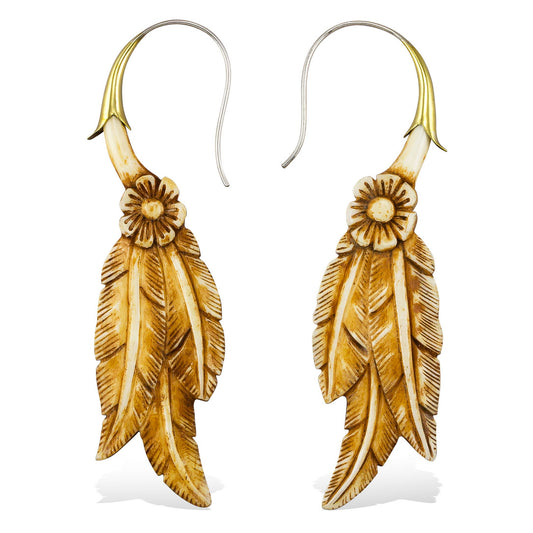 <span>ESB-390<span>: </span></span>Hanging Feathers - Stained Bone