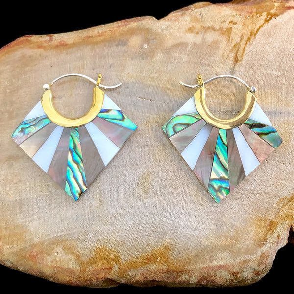 <span>ESS-008<span>: </span></span>Sunrise Diamonds - Mixed Shell