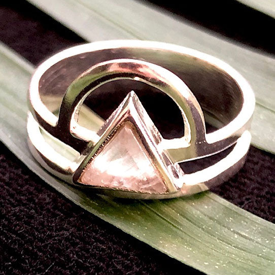 <span>RAS-059<span>: </span></span>Moonstone Rising Triangle Ring - Silver